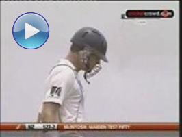 Murali & Tushara restrict Kiwis: 1st Test, Day 3 (Galle)