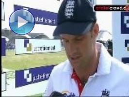 Strauss on 4th straight loss: too many mistakes (Galle)